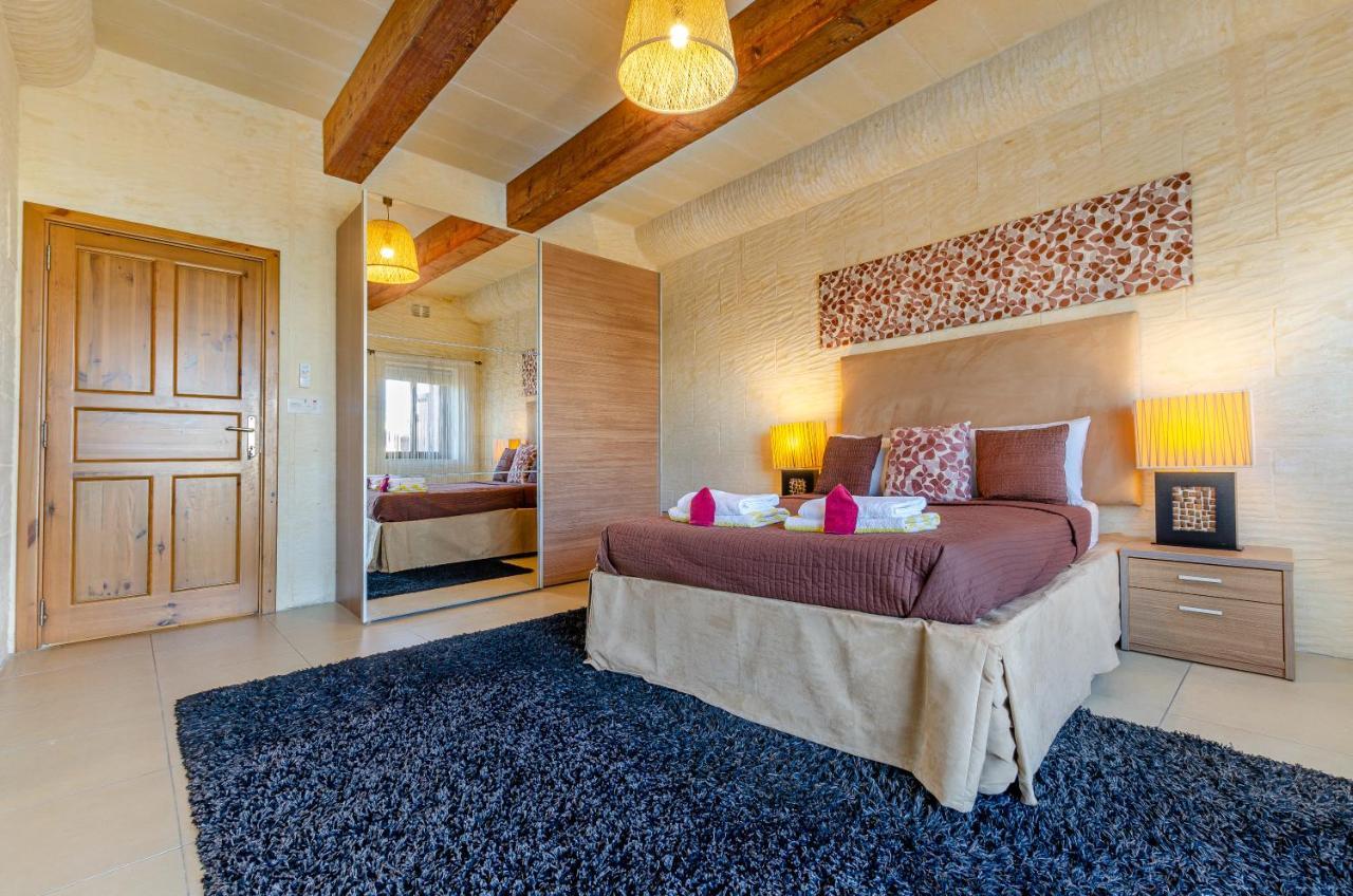 A Popular Pet Friendly Villa With A Pool, Gozo Шаара Экстерьер фото