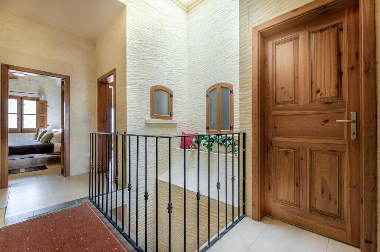 A Popular Pet Friendly Villa With A Pool, Gozo Шаара Экстерьер фото