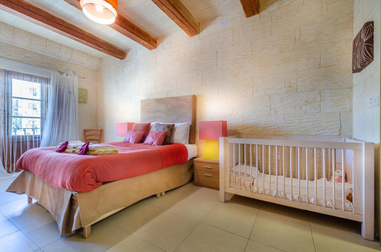 A Popular Pet Friendly Villa With A Pool, Gozo Шаара Экстерьер фото